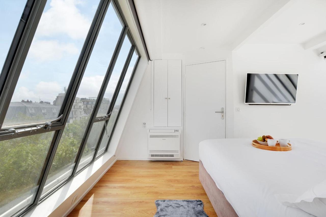 Apartament Exceptional Triplex With Terrace - Montmartre Paryż Zewnętrze zdjęcie