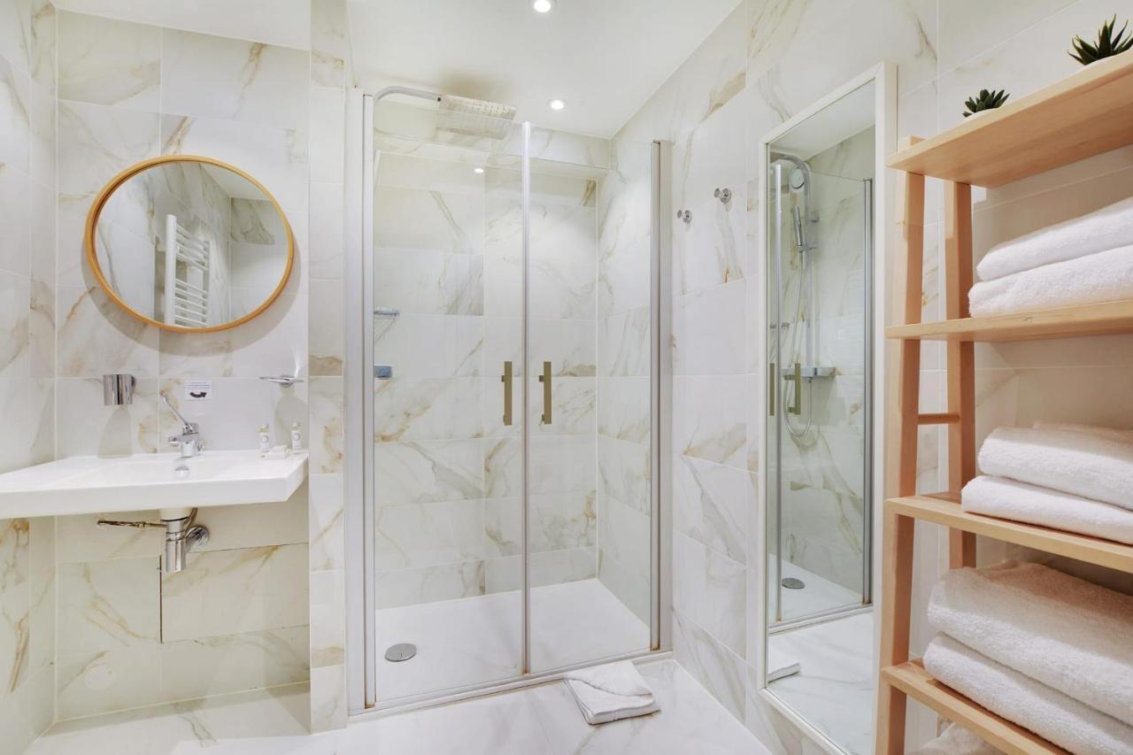 Apartament Exceptional Triplex With Terrace - Montmartre Paryż Zewnętrze zdjęcie