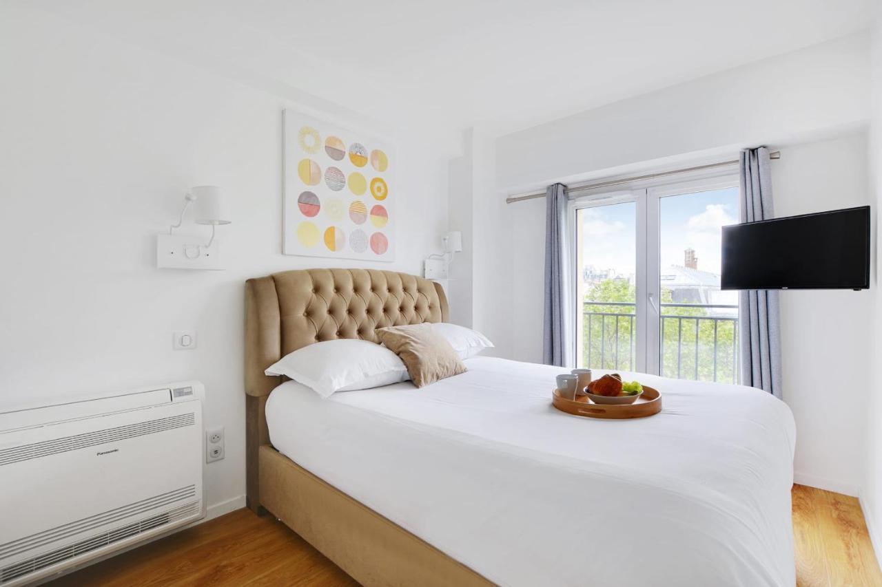 Apartament Exceptional Triplex With Terrace - Montmartre Paryż Zewnętrze zdjęcie